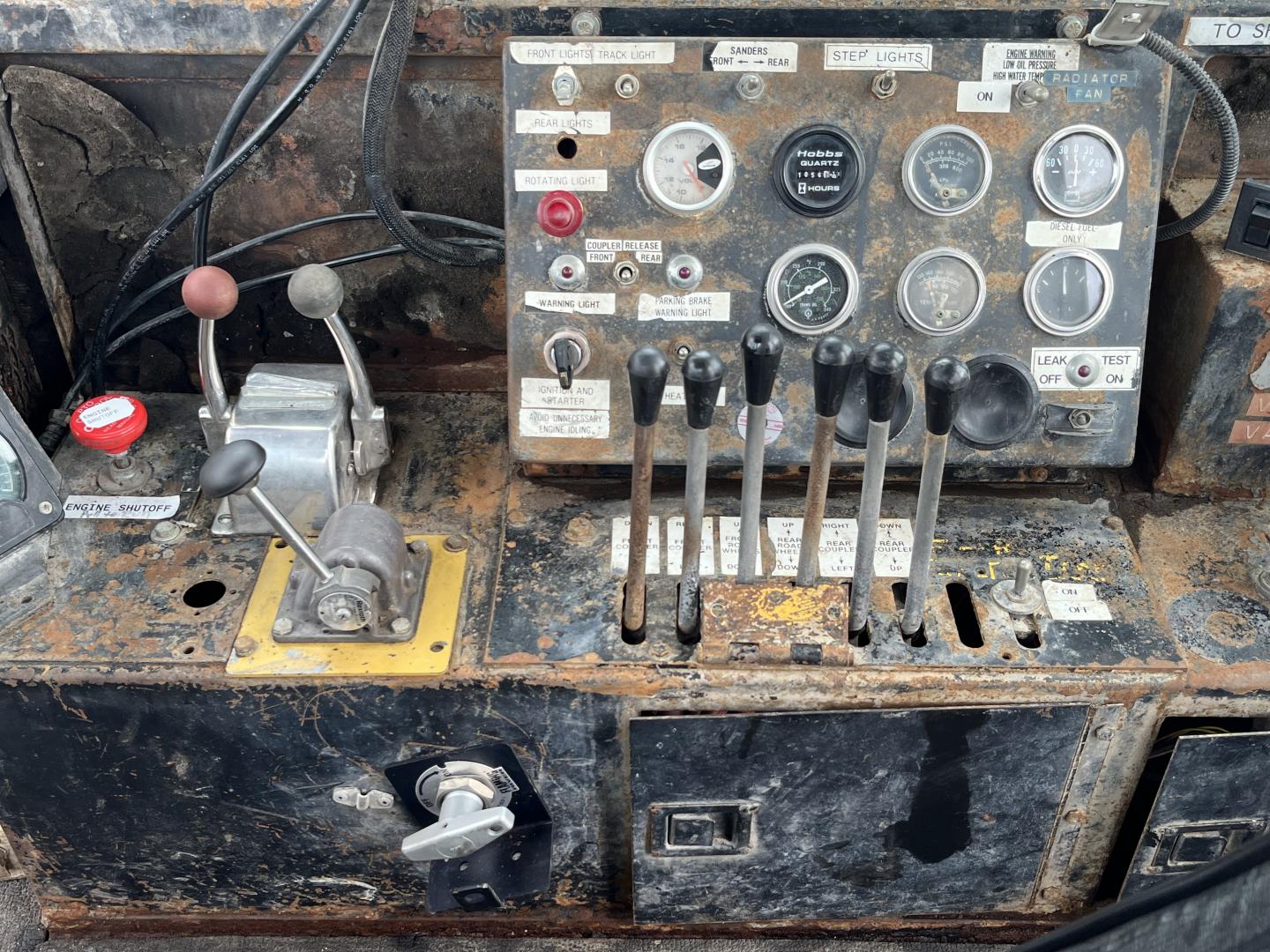 RAILCAR MOVER SWITCHMASTER 10000